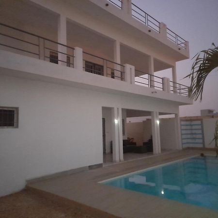 Maison D Hote La Dore Du Senegal Bas-De - Villa Somone Buitenkant foto