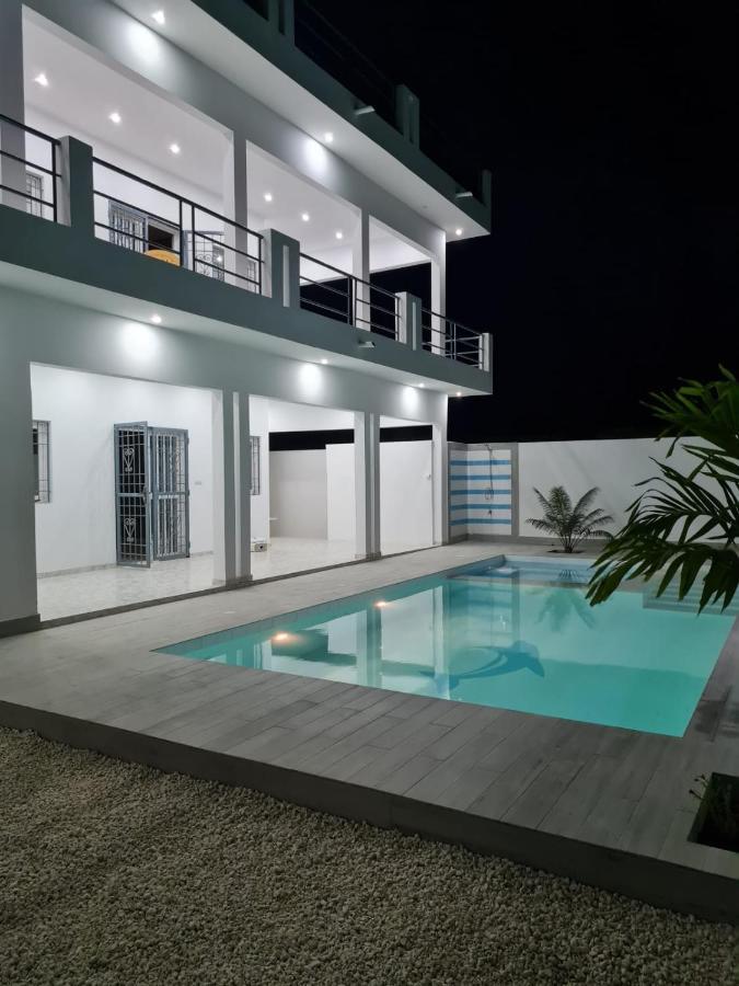 Maison D Hote La Dore Du Senegal Bas-De - Villa Somone Buitenkant foto