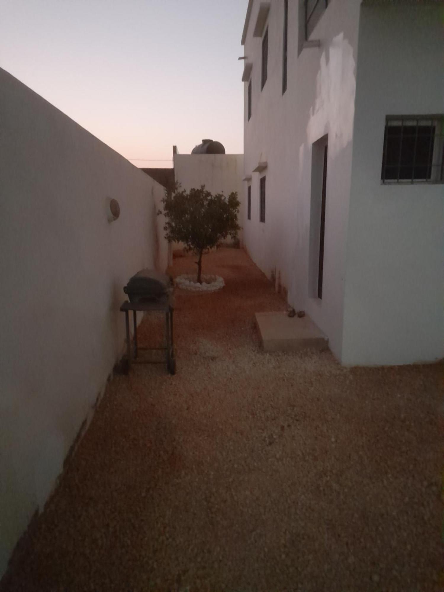 Maison D Hote La Dore Du Senegal Bas-De - Villa Somone Buitenkant foto